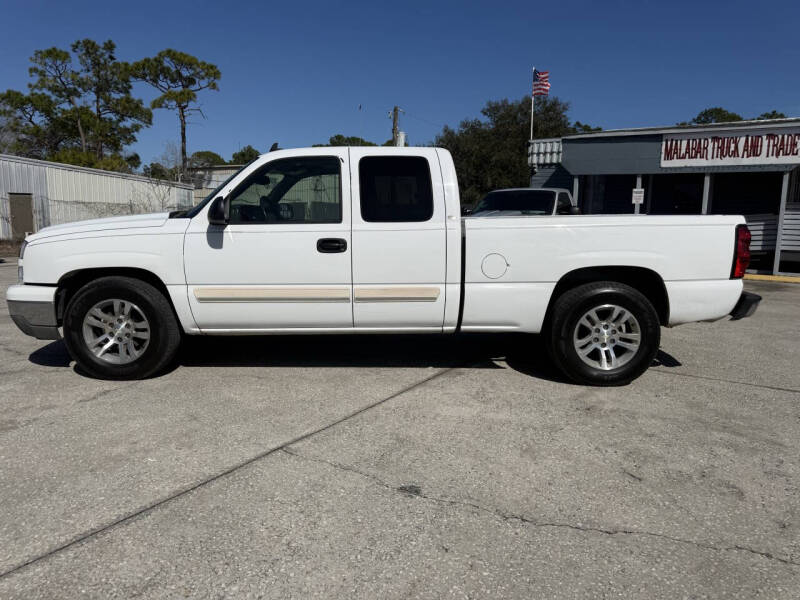 chevrolet silverado 1500 2006 1GCEC19T76Z155925 image chevrolet silverado 1500 2006 1GCEC19T76Z155925 image